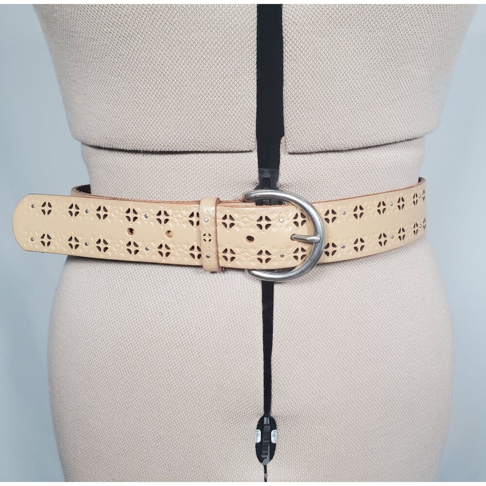 NEW Fossil Women’s Leather Belt Small Cream Silver Fits Waists 29.25”–33.25”